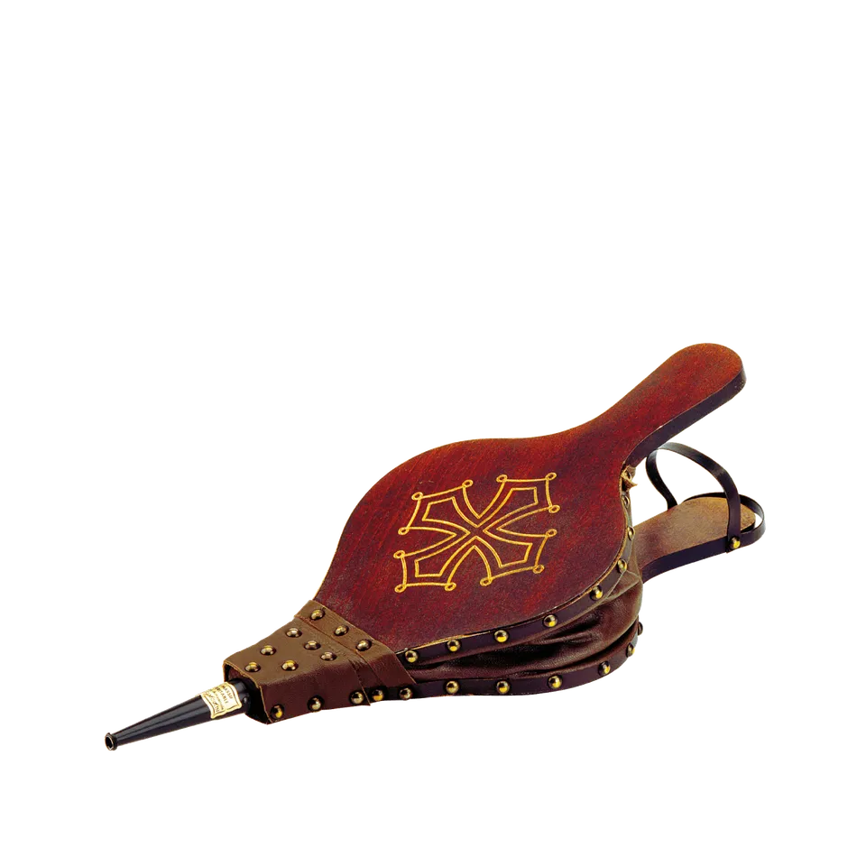 dixneuf-origine-d-cor-croix-occitane-soufflet-de-chemin-e-h-tre-et-cuir image 1